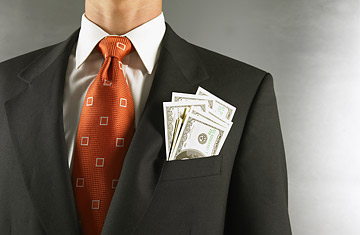 Are CEOs 300 Times More Valuable Than Their Lowest-paid Workers?