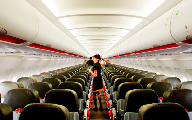 Spirit Airlines Charges $100 Baggage Fee